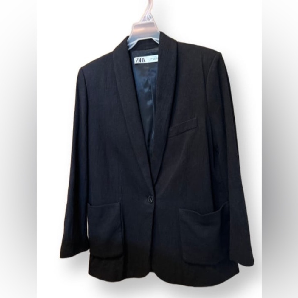 ZARA two button oversize blazer. Color Black. Size L